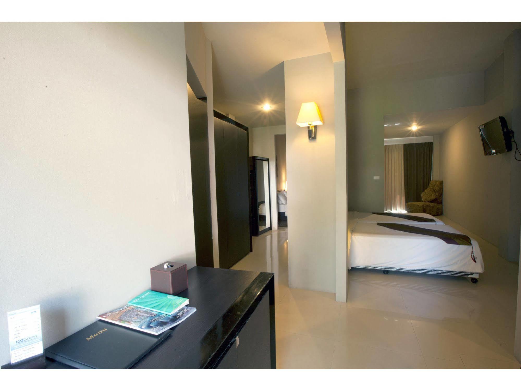 Green Residence Hotel Praia de Bang Rak Exterior foto