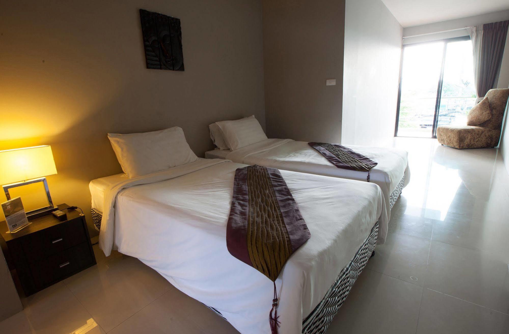 Green Residence Hotel Praia de Bang Rak Exterior foto